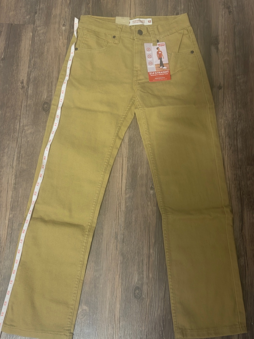 Levi's 514 Straight Jeans in Olive-Tan